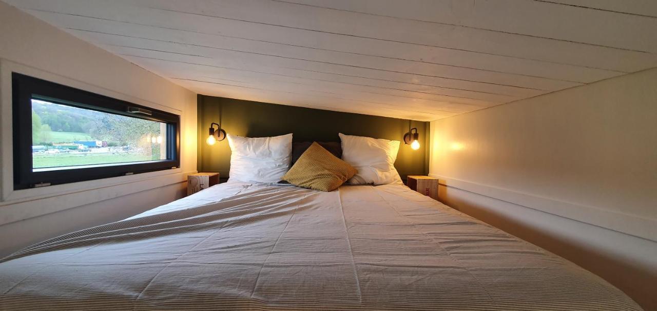 Tiny House Centre Equestre - 35 Mins De Paris Villa Шамбли Екстериор снимка